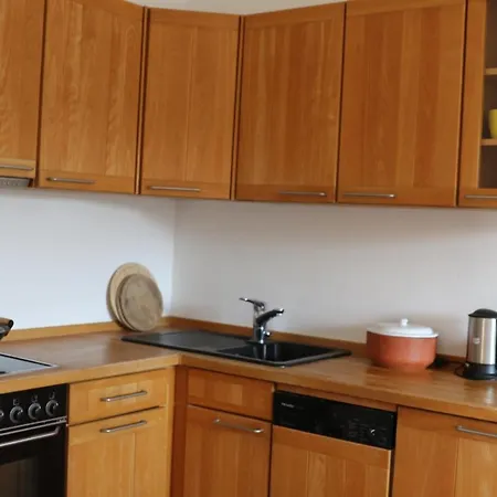 아파트 Und Gaestezimmer Friedrichs