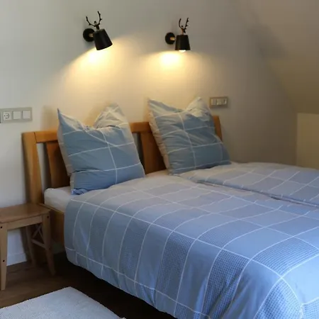 Und Gaestezimmer Friedrichs * Blankenheim