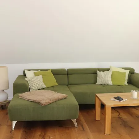 Und Gaestezimmer Friedrichs *