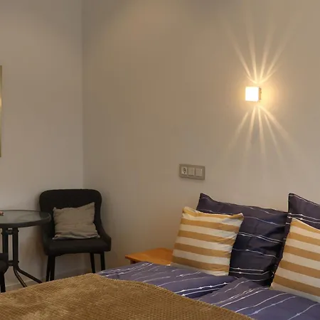 Und Gaestezimmer Friedrichs * 블랑켄하임