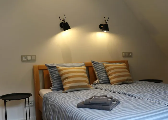 Appartamento Und Gaestezimmer Friedrichs *