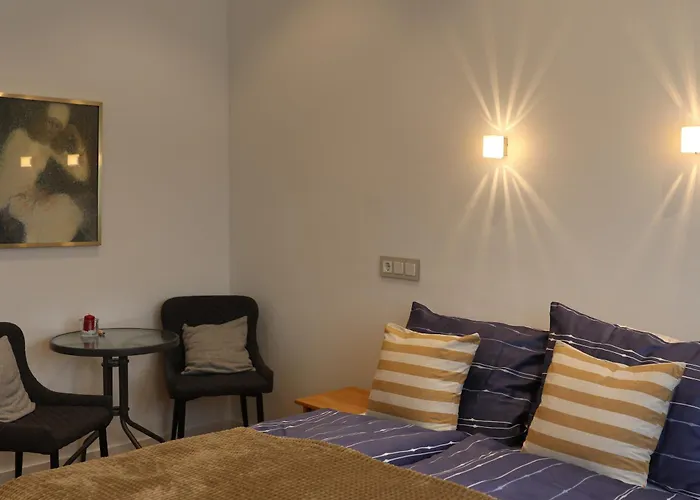 Und Gaestezimmer Friedrichs * Blankenheim (North Rhine-Westphalia)