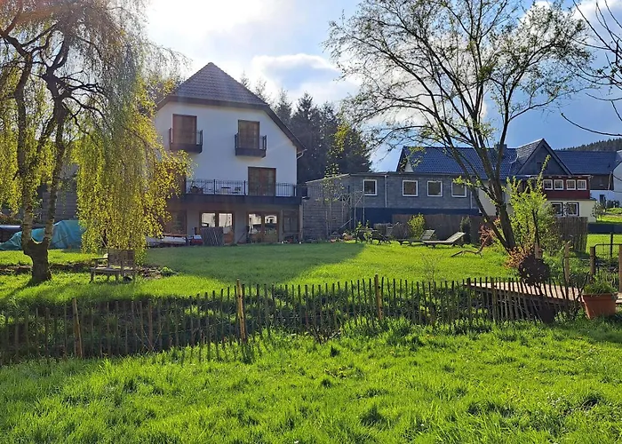 Und Gaestezimmer Friedrichs Blankenheim (North Rhine-Westphalia)